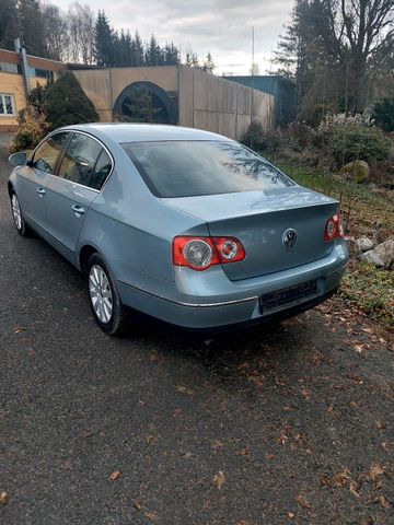 Volkswagen Passat 1,6 84000 Neu TÜV