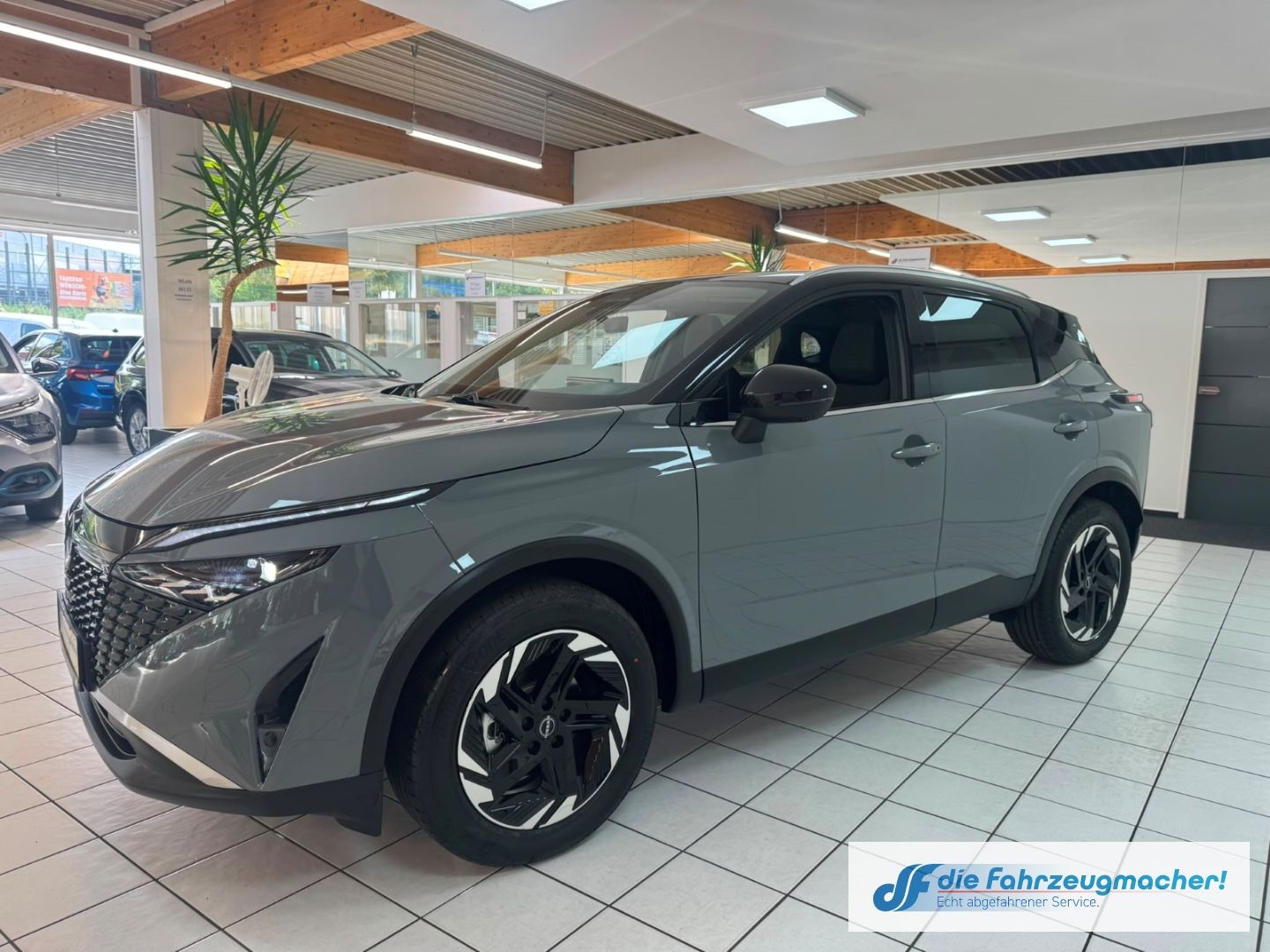 Fahrzeugabbildung Nissan Qashqai N-Connecta Navi 360 Kamera LED Apple Car