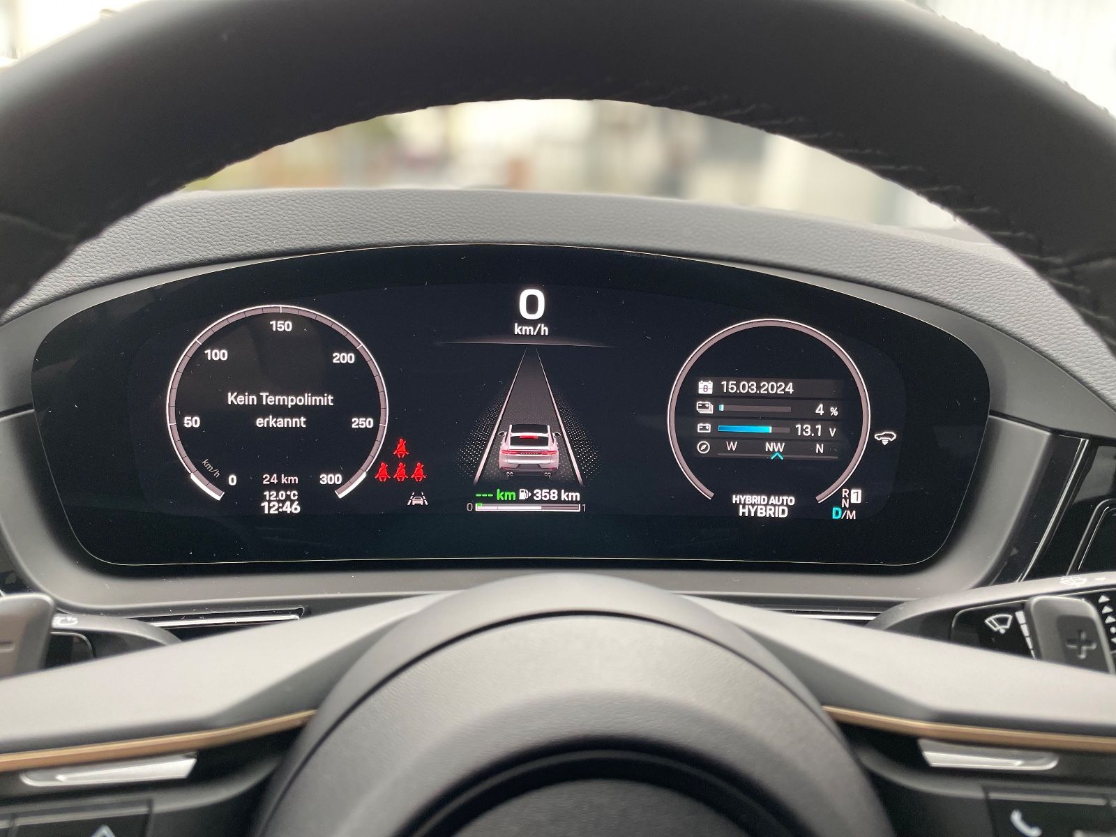 Fahrzeugabbildung Porsche Cayenne S E-Hybrid Coupé |ACC|22"|360°|3.Display