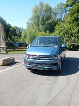 Volkswagen VW Multivan 4MOTION - Volkswagen: Multivan 4motion