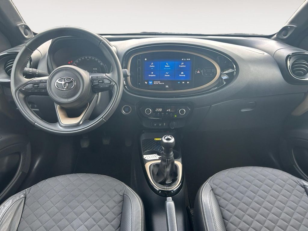 Fahrzeugabbildung Toyota Aygo X Air Explore