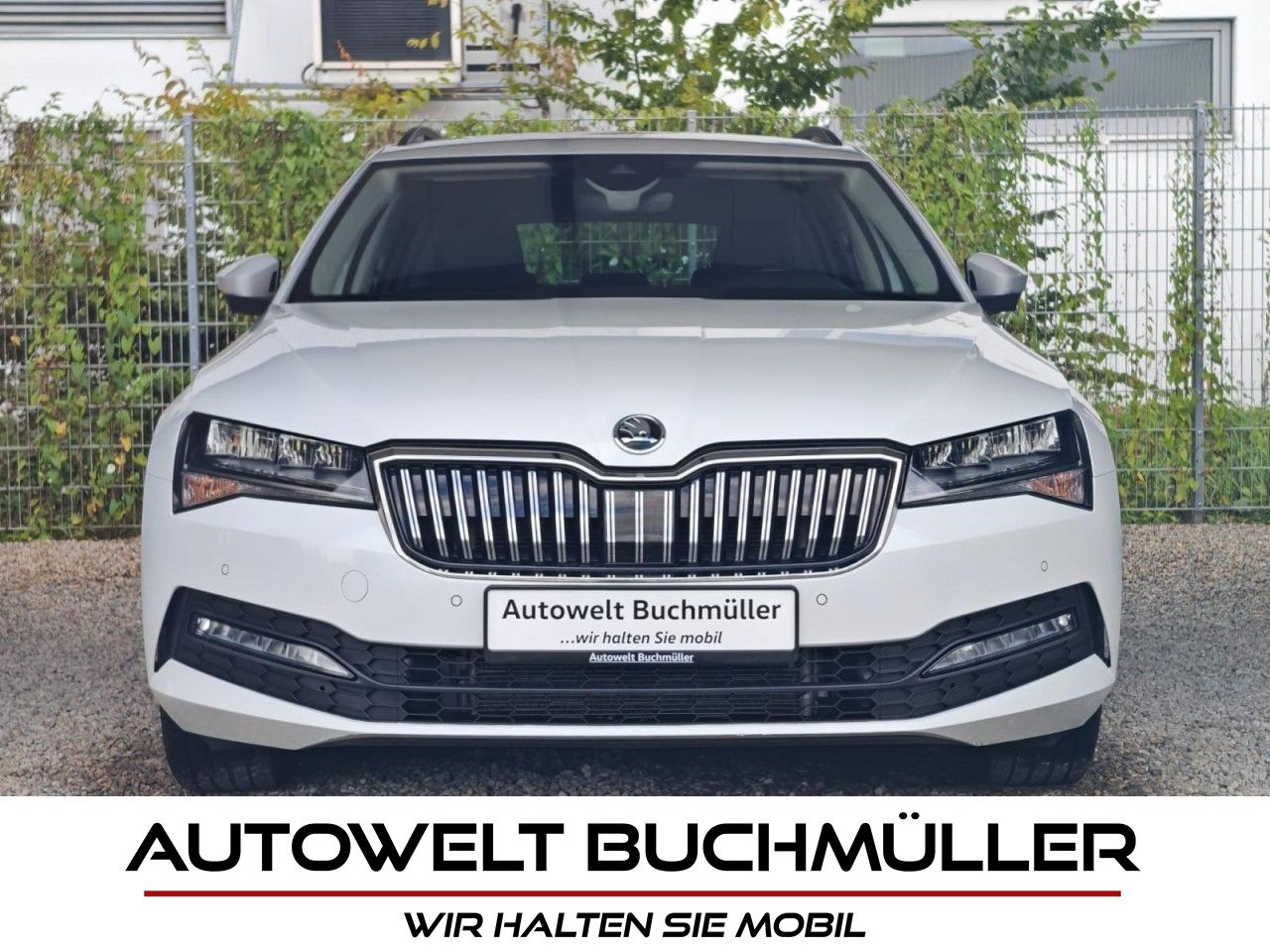 Gebrauchtwagen Skoda Superb Superb 2.0 TDI DSG,VIRTUAL,AHK,LED,ACC,KAMERA in Nersingen