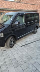 Volkswagen T5 Multivan Highline,Navi,Mit neuen Motor - Volkswagen T5: Motor
