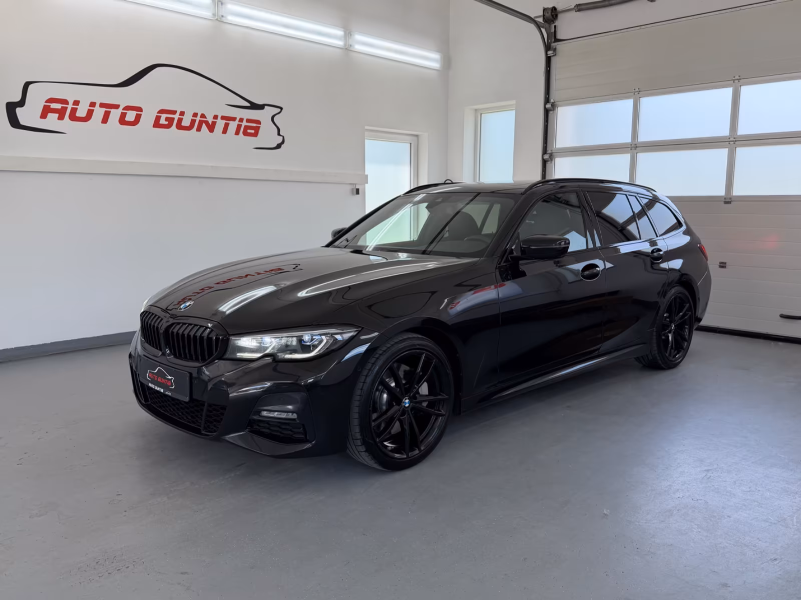 BMW 330d Touring M Sport*Laser*Pano*