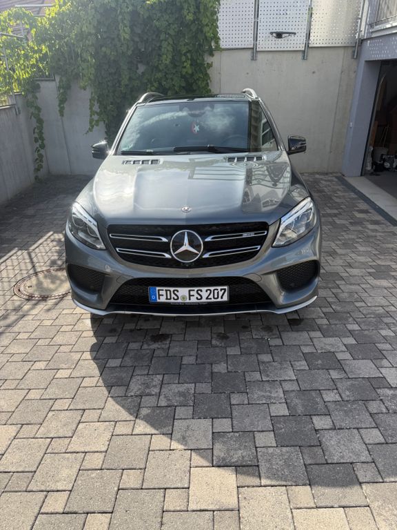 Image of Mercedes-Benz GLE 43 AMG