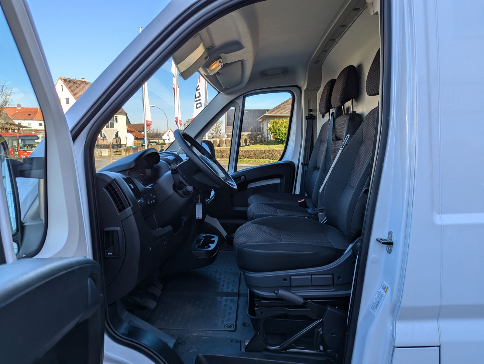 Fahrzeugabbildung Opel Movano Cargo L4H2 3,5 Edition CITY-PAKET Cam AHK