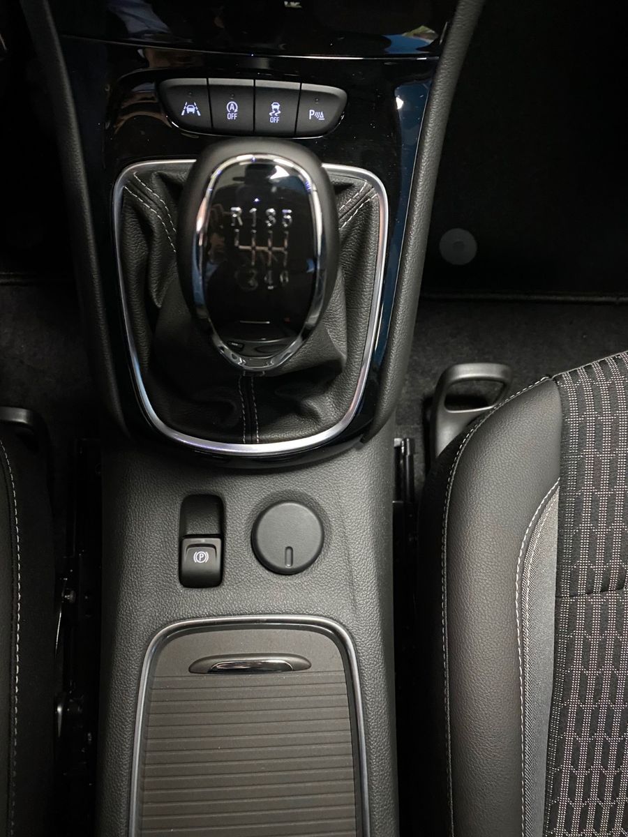 Fahrzeugabbildung Opel Astra ST 1.5 Diesel Business Edition+APP+LED+16"