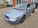 Skoda Scoda Octavia Kombi 1.6 - gebrauchte Skoda Octavia aus dem Jahr 2001