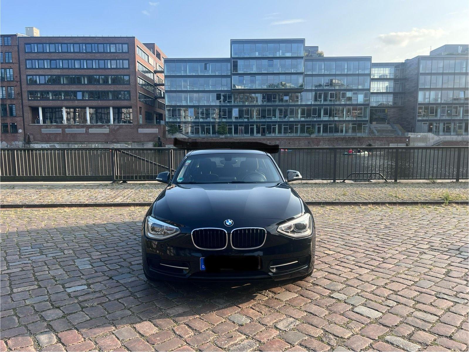 BMW 114