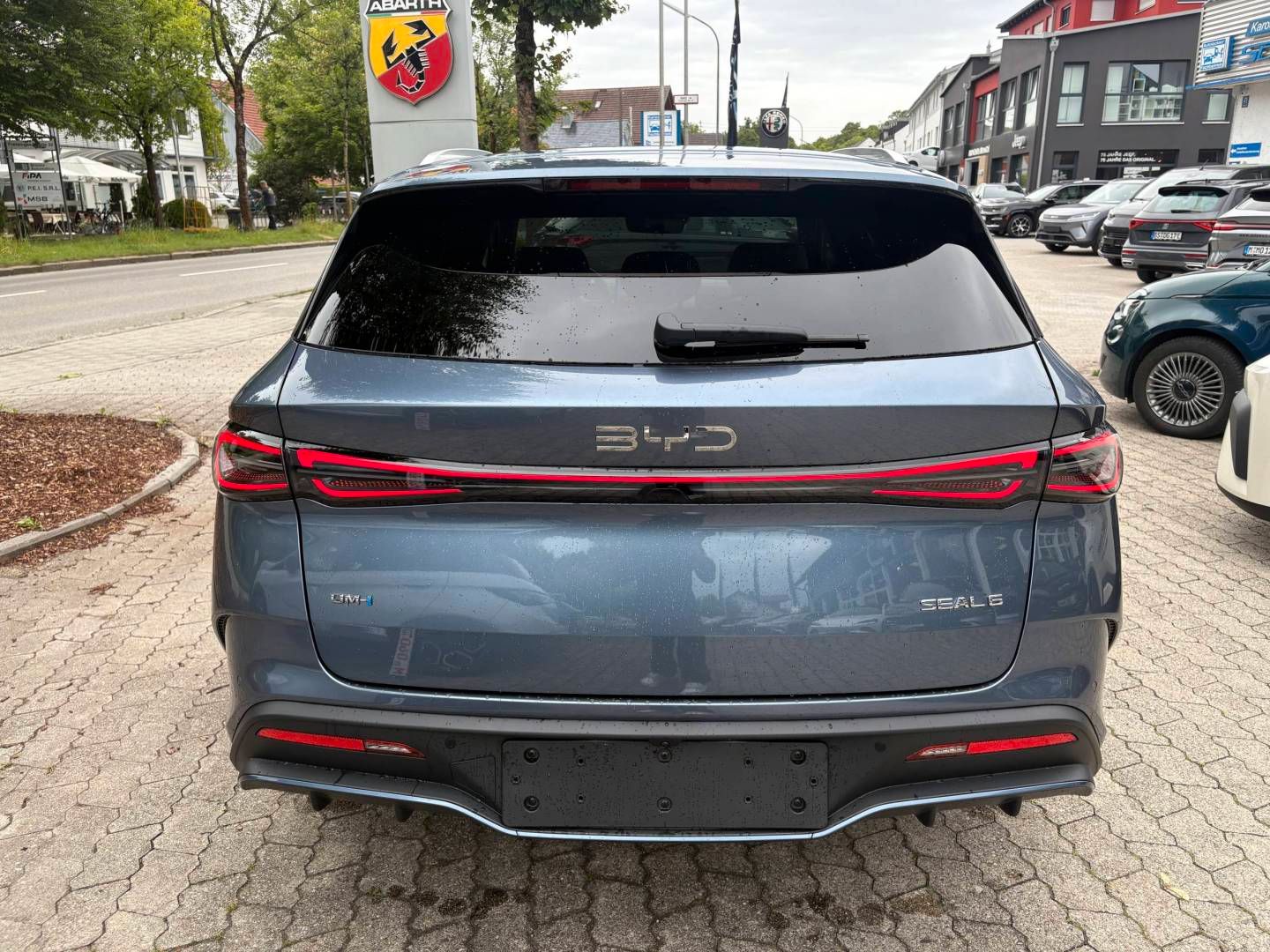 BYD SEAL