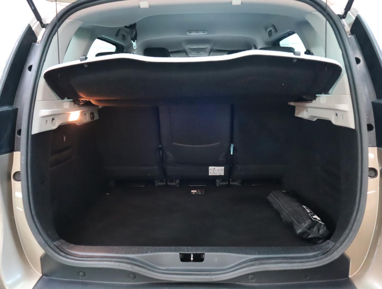 Renault Scenic 2013 — photo 13