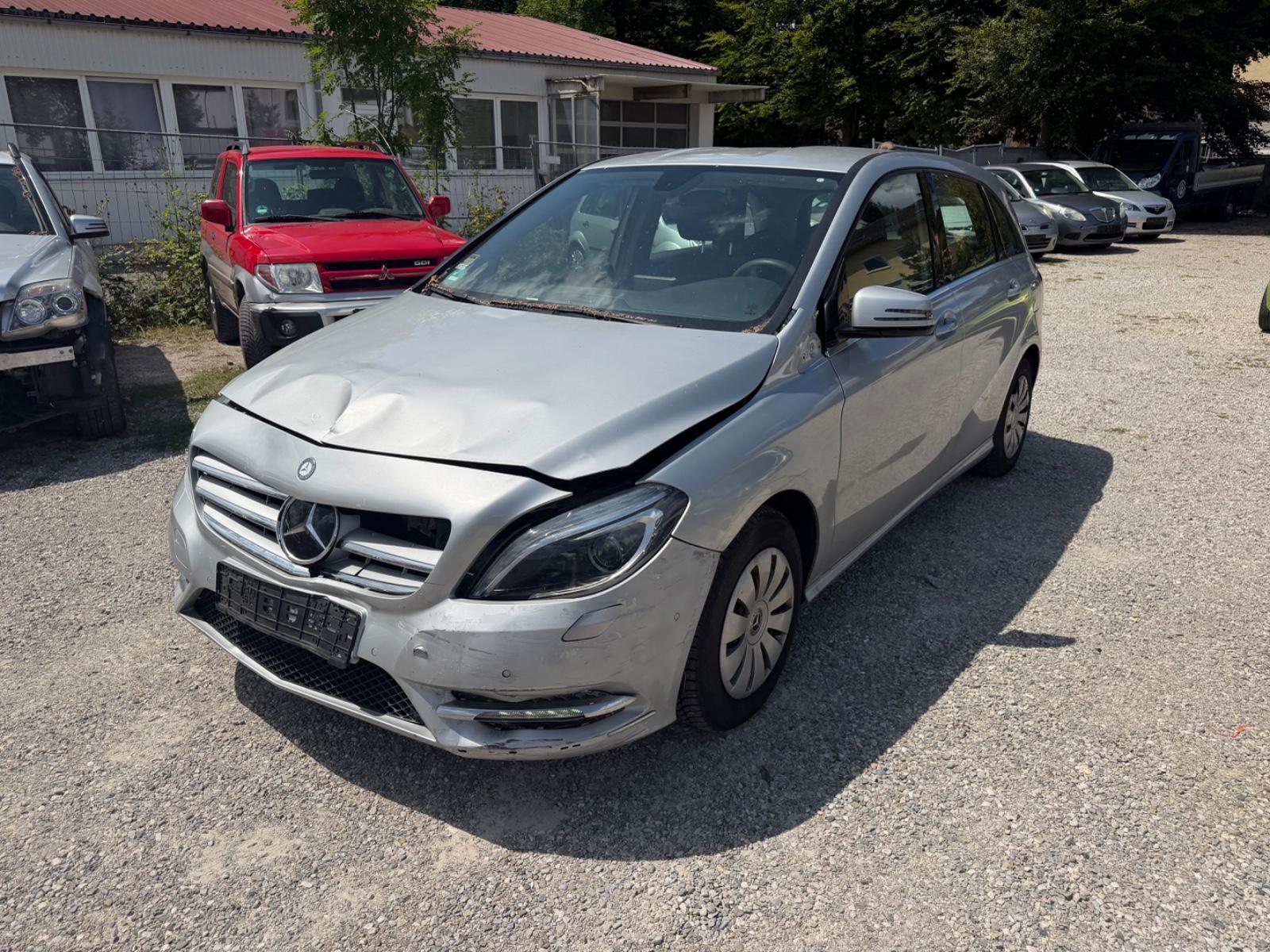 Mercedes-Benz B 180 B B 180