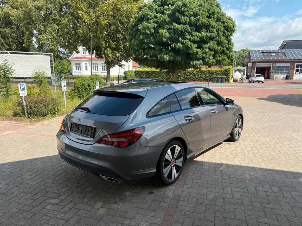 Mercedes-Benz CLA 220