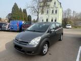 Toyota Corolla Verso 1.8 Sol TÜV NEU* 7Sitzer* WIE NEU - Toyota Corolla Verso in Duisburg