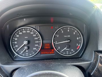 BMW 320 - 11