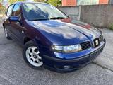 Seat Toledo  1,6 - gebrauchte Seat Toledo aus dem Jahr 2002