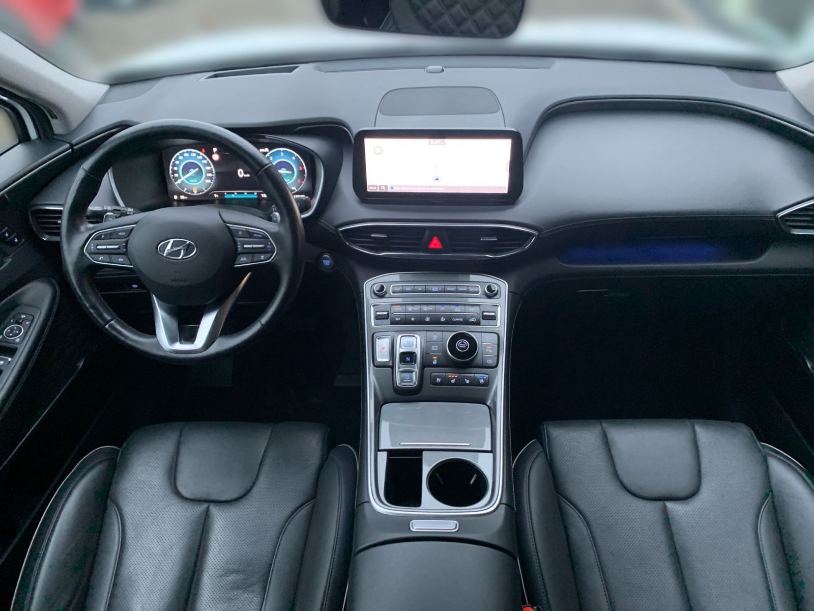 Fahrzeugabbildung Hyundai SANTA FE SEVEN 2.2 CRDi Prime AHK 1Hd