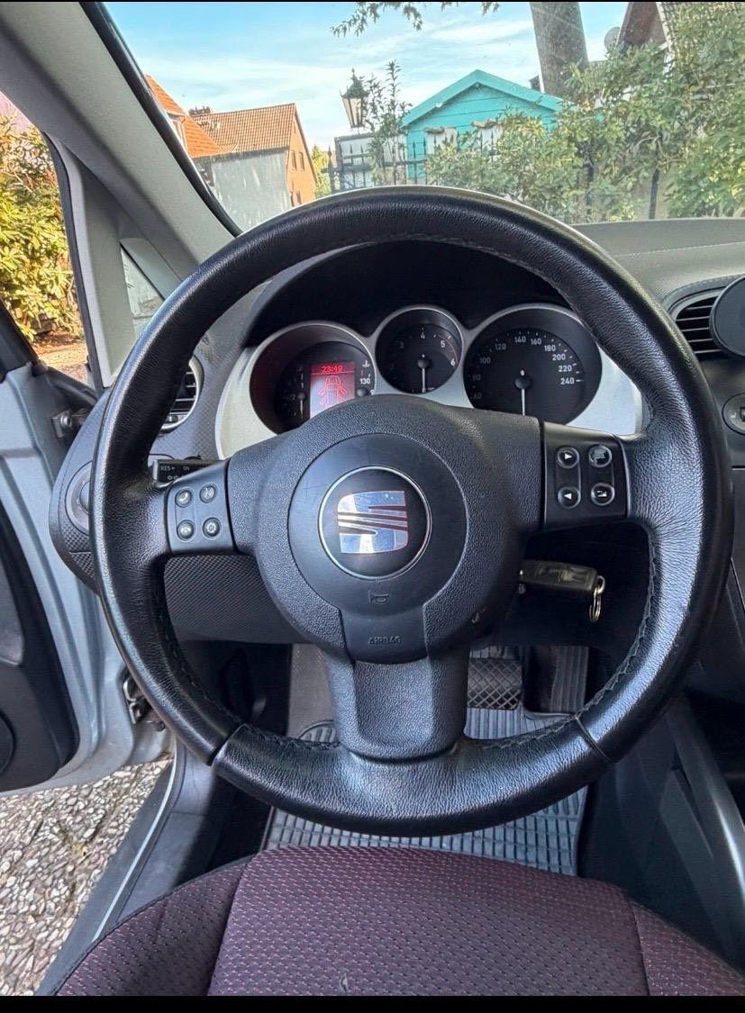 Seat Altea 2005 — engine 120 HP (88kW)