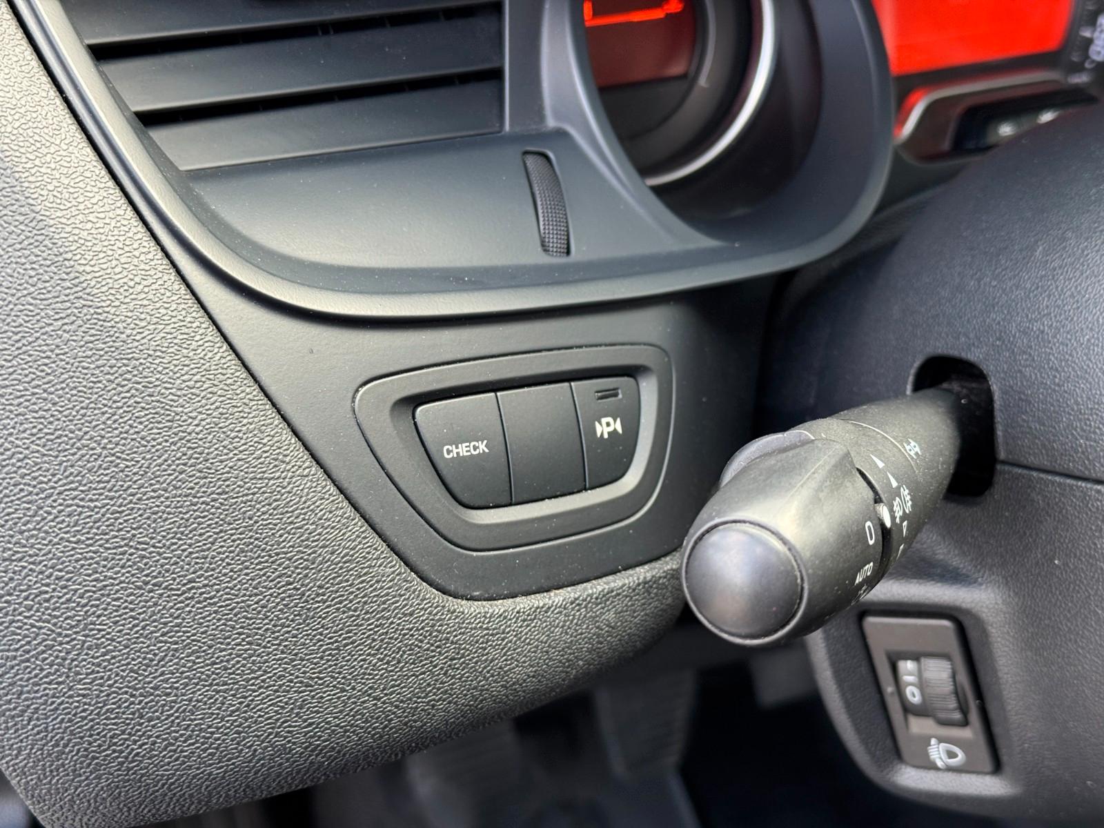 Citroën C5 Lim. Tendance *AHK. *Tempomat *Klima *PDC.