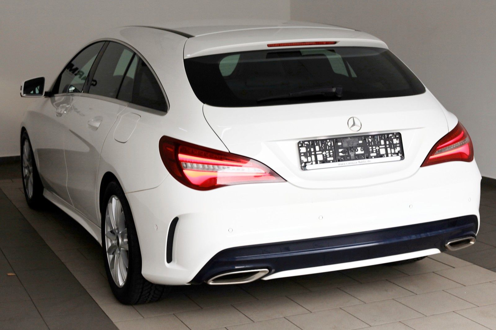 Fahrzeugabbildung Mercedes-Benz CLA 200 SB AMG Line TLeder,Navi,LED,SH,PDC,SR+WR