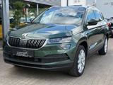 Skoda Karoq Style | KEYLESS GO | NAVI | AHK | SHZ - Skoda: Grün