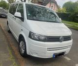 Volkswagen T5 Kombi - Volkswagen T5 Kombi mit Diesel-Antrieb: Automatik