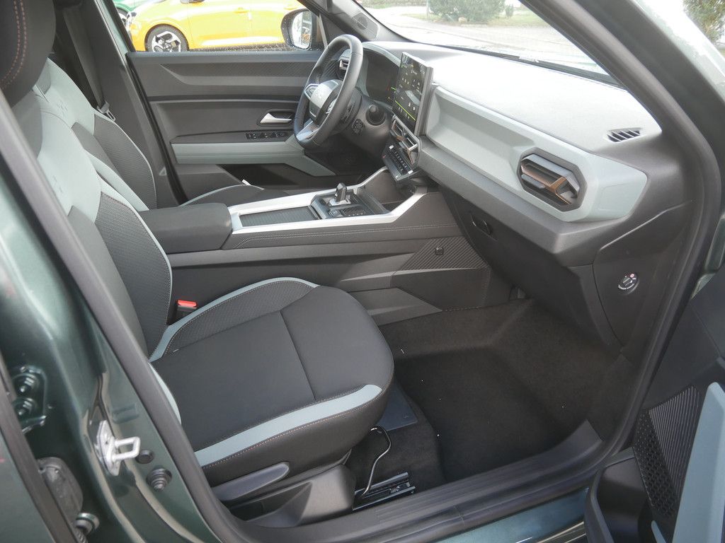 Fahrzeugabbildung Dacia Bigster Extreme Hybrid-G 140 Automatik