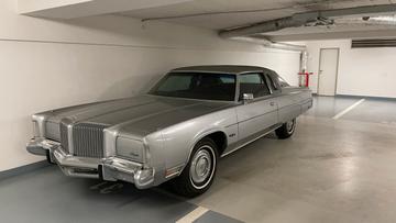 Chrysler New Yorker 1977