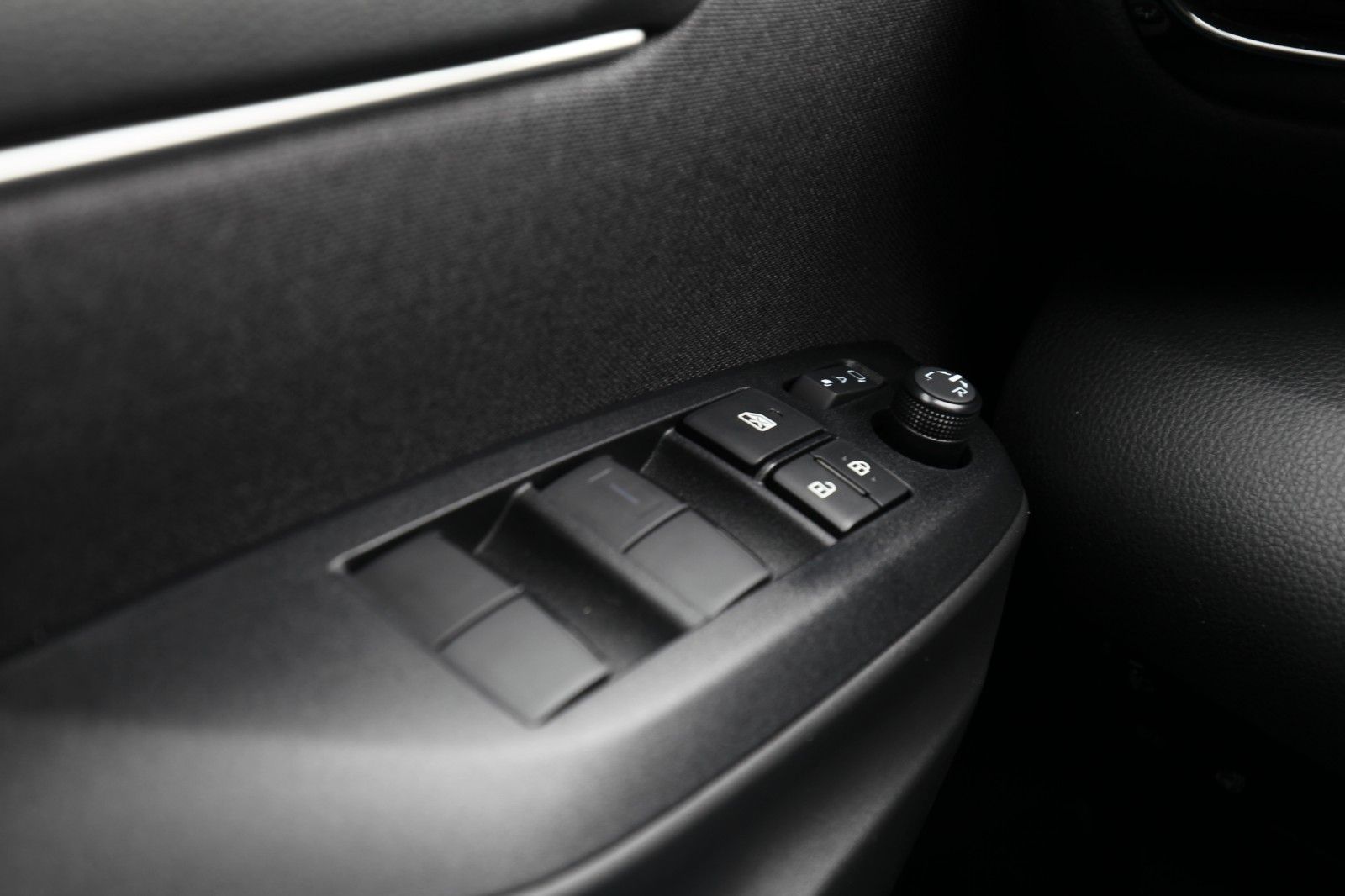 Mazda 2 Hybrid - Bild 14