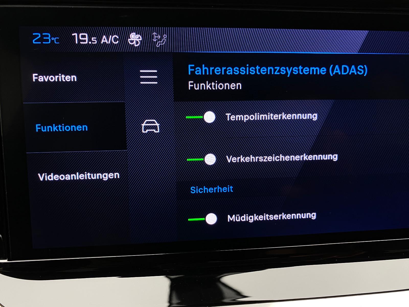 Peugeot 2008 Allure 1.2 Autom. LED Winterpaket AHK