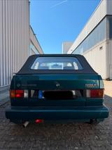 Volkswagen Golf 1.6 Standard