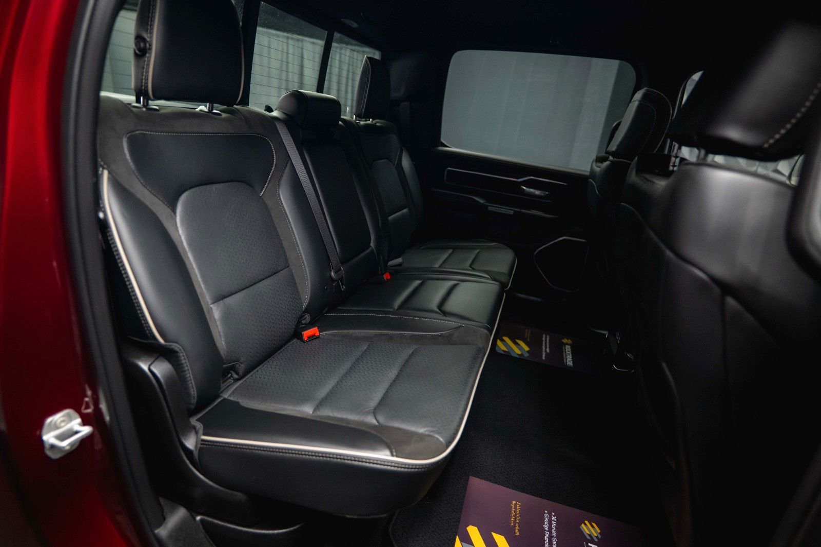 Fahrzeugabbildung Dodge RAM 5.7 V8 HEMI 4x4 OFFROAD Night LARAMIE 19%