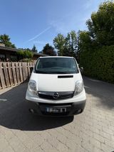 Opel Vivaro - Opel Vivaro in Hamburg