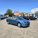 Ford Focus 2,0i TITANIUM TÜV 6.27 LEDER SITZH KLIMAAU - Ford Focus: Cabrio, Titanium