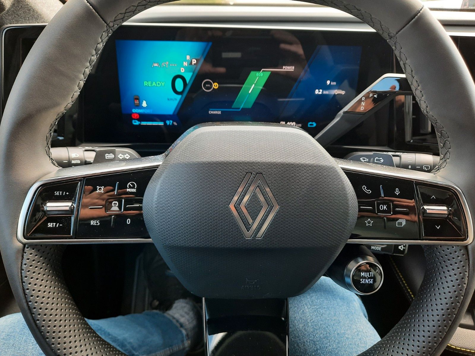 Renault Scenic E-TECH - Bild 15