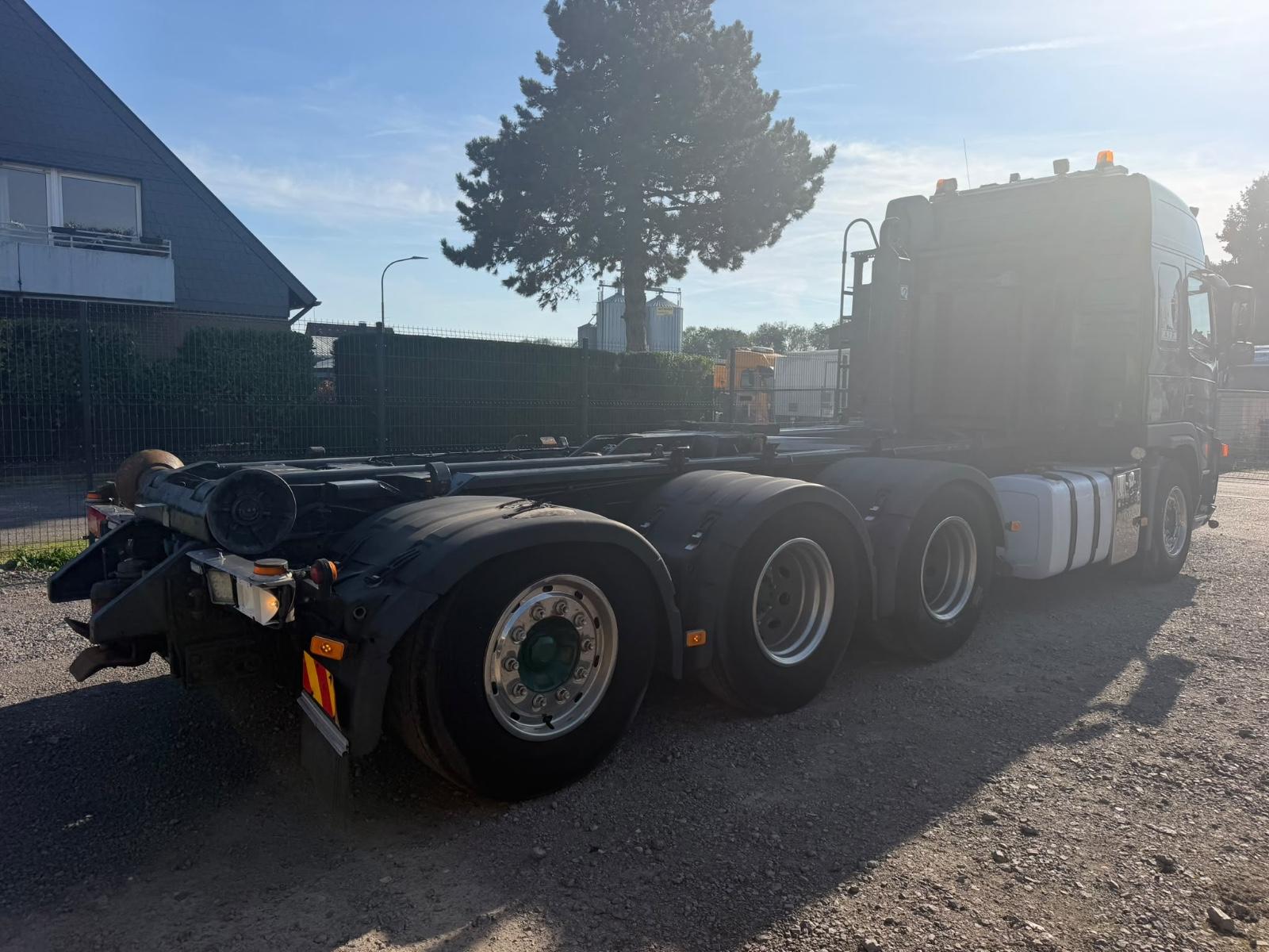 Volvo FM 480 8x4, Abrollkipper