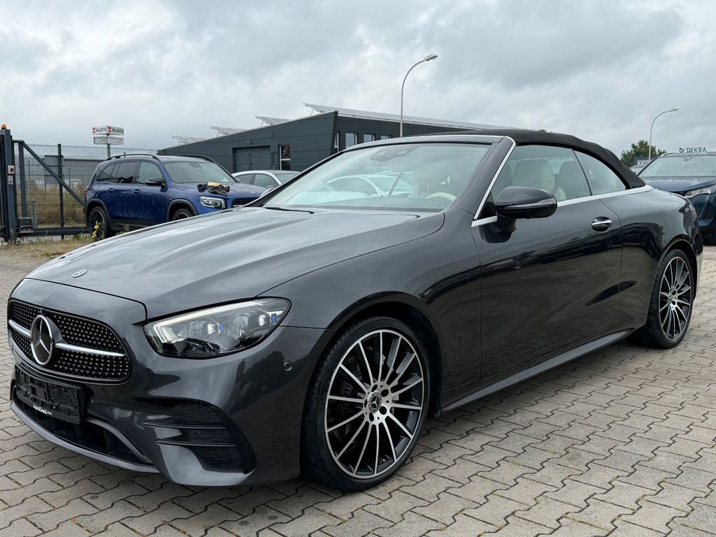 Image of Mercedes-Benz E 220