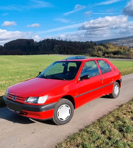 Peugeot 306 Bali 8fach-bereift TÜV 6/26 Au...