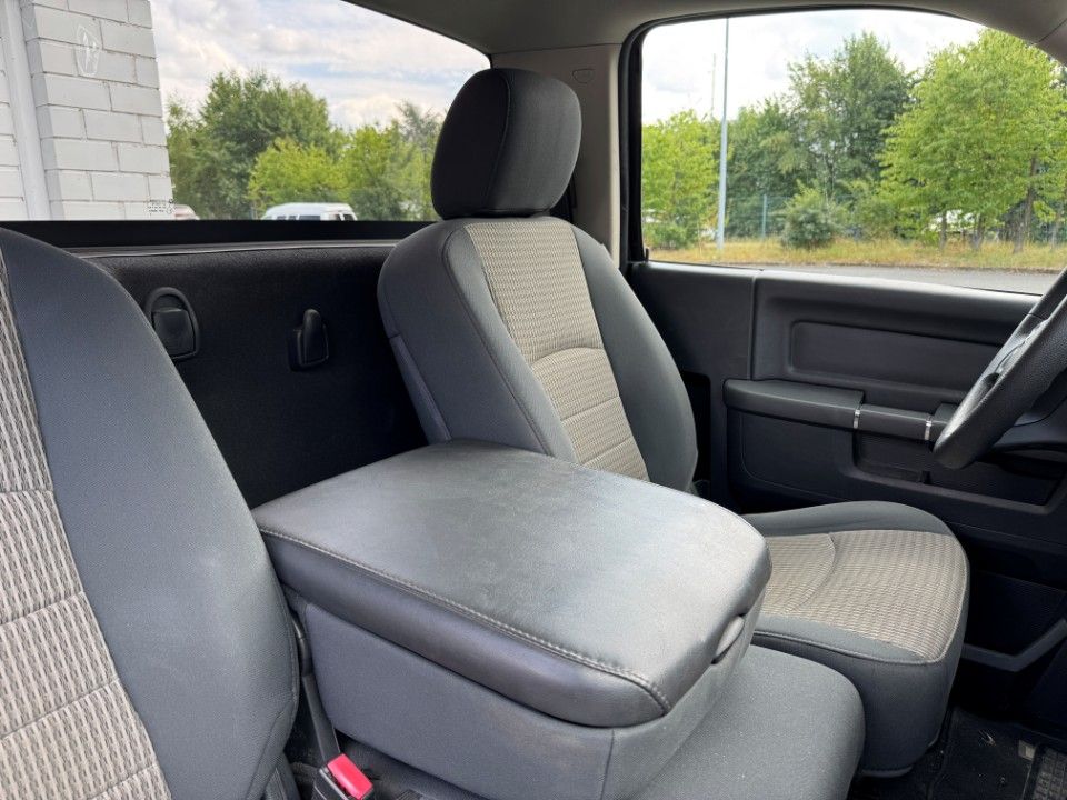 Fahrzeugabbildung Dodge RAM 5.7 V8 HEMI Single Cab ShortBed 4x4