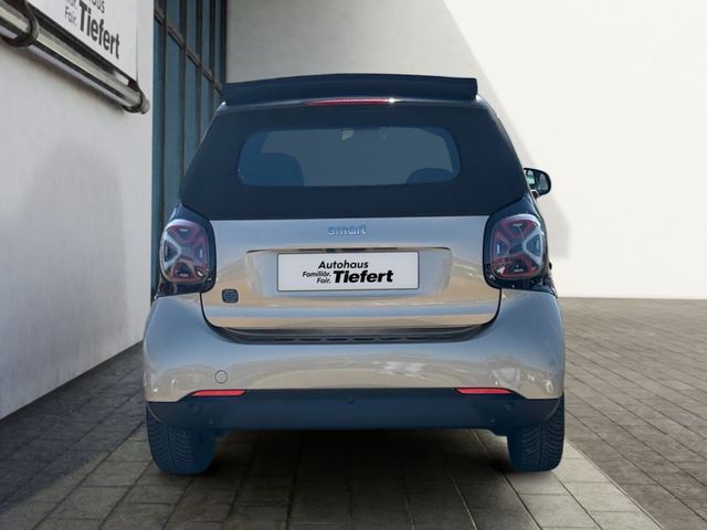 Smart fortwo cabrio EQ passion