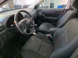 Toyota Avensis Kombi 1.8 Edition Tüv Neu Navi PDC - Toyota Avensis aus 2006