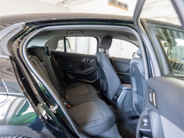BMW 118 i Aut. Advantage Navi e-Heckkl. DigiCockpit  foto 9