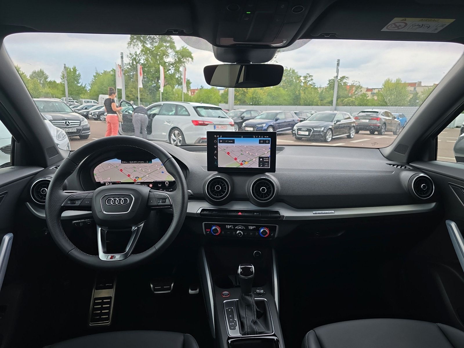 Audi SQ2 - Bild 15