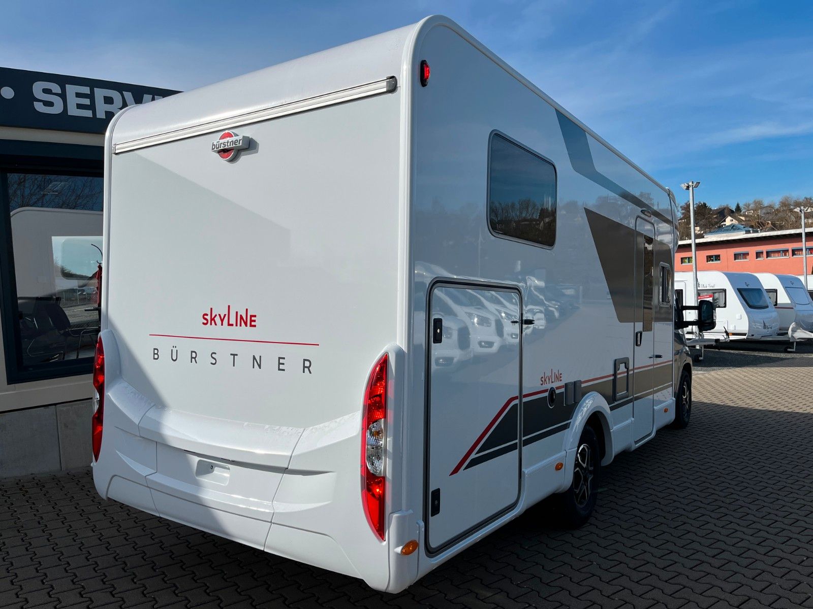 Fahrzeugabbildung Bürstner Lyseo Time SkyLine 726 G *Automatik*Navi*RFK*CPU