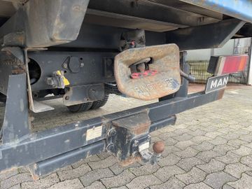 Fahrzeugabbildung MAN L2000 Pritsche + Kran 1 Hand Scheckheft