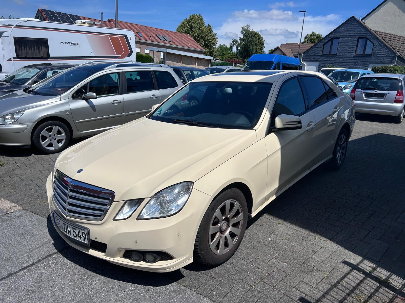 Mercedes-Benz E 200 E Limousine E 200 CDI BlueEfficiency