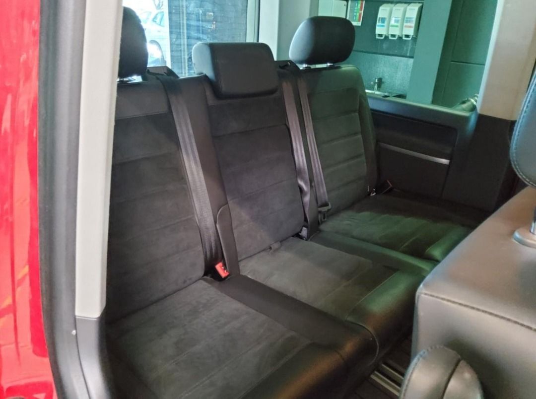 Fahrzeugabbildung Volkswagen T6 Multivan 20TDI Generation Six LED NAVI 1.HAND