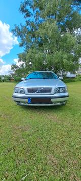 Volvo V40 1.8 - kombie - gebrauchte Volvo V40 aus dem Jahr 2000