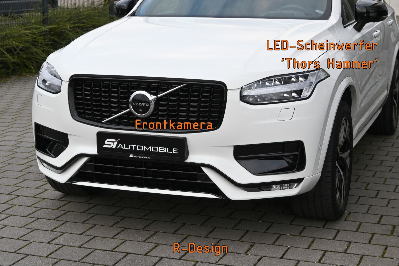 Fahrzeugabbildung Volvo XC90 B5 D AWD R-Design °ACC°AHK°PANO°STANDHEIZ°