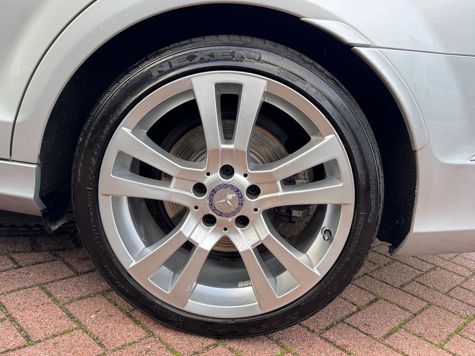 Fahrzeugabbildung Mercedes-Benz C 200 BE 7GT ELEGANCE NAVI ILS AHK SPORT 18 ALU